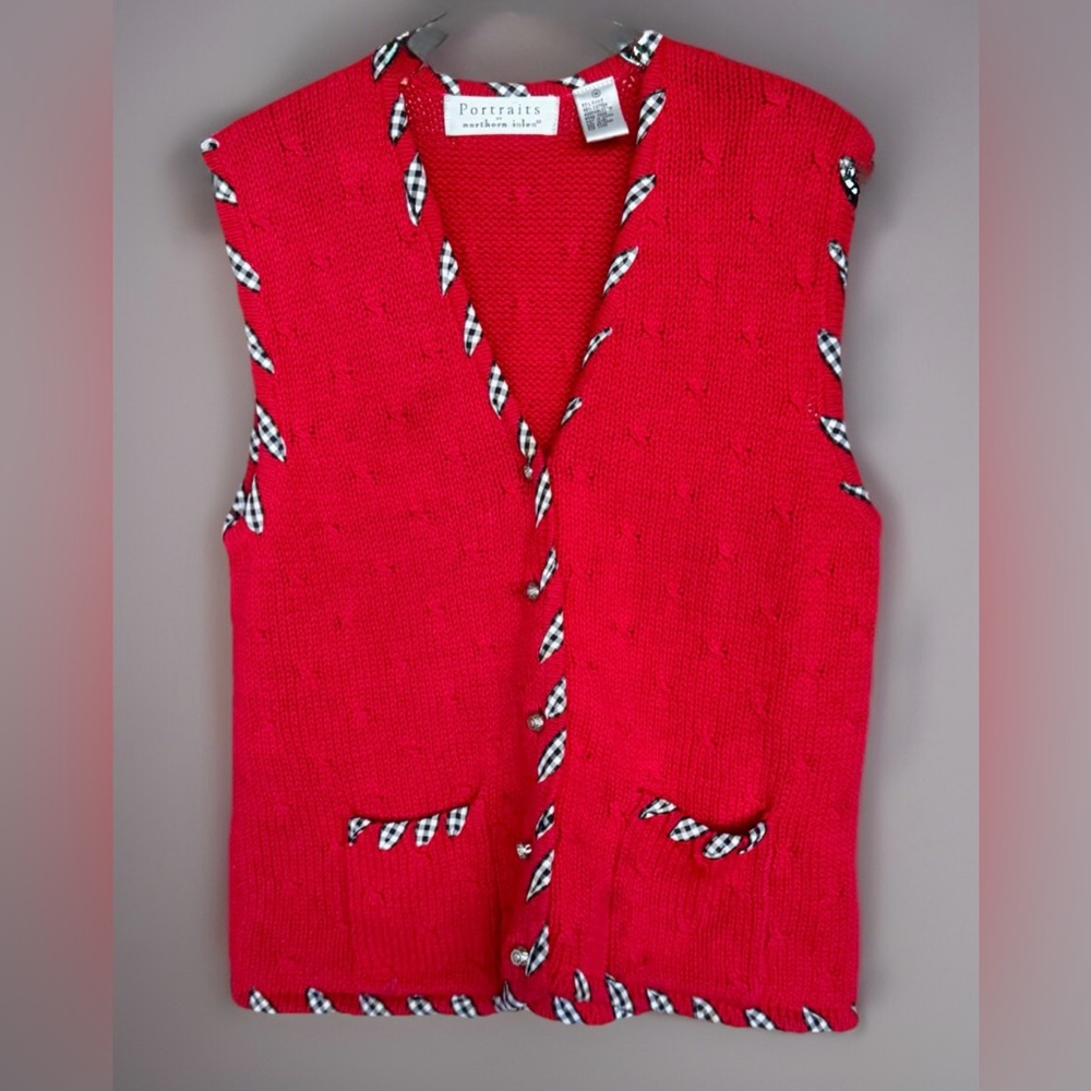 Portraits by Northern Isles Sleeveless Button Up Red Cable Knit Vest Medium
